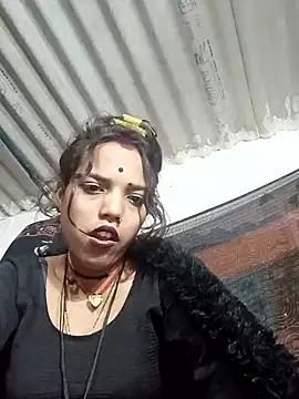 Chat XXX en directo de Bebby_-Doll