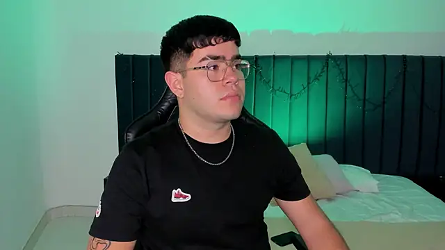 Czat XXX na żywo – thiago_occonor