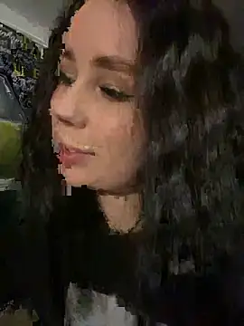 AliceLune live XXX chat