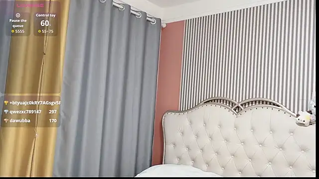 zhnlky live XXX chat