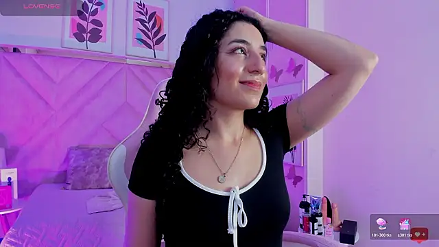 DemiJones_ Chat XXX in diretta