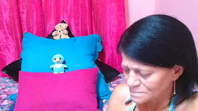 SLUTTYROXY's Webcam Show