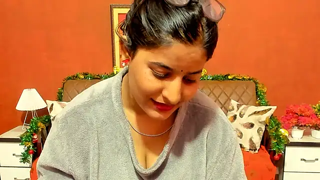 Jasmine_Jaey1's Live XXX Chat