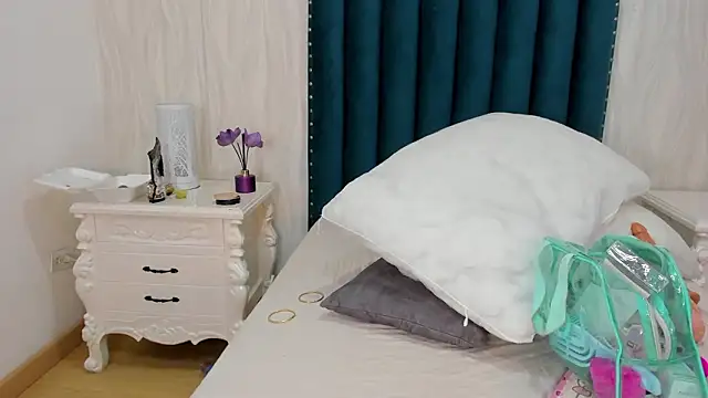 natasha04__ Chat XXX in diretta