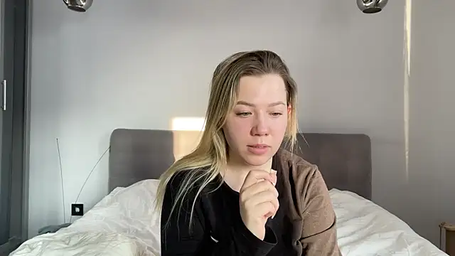 Embersweetbunny: онлайн-секс-чат