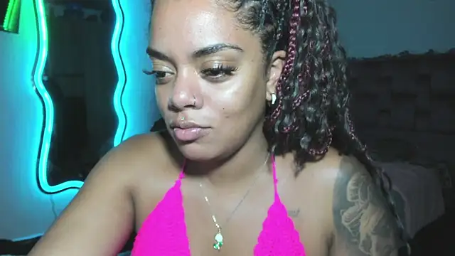 ladyrd1's Live XXX Chat