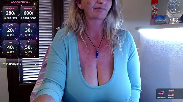 دردشة JennaDeluxe الجنسية المباشرة