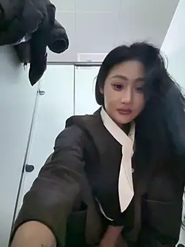 so-linger's Live XXX Chat