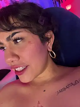 ZahaRose's Live XXX Chat