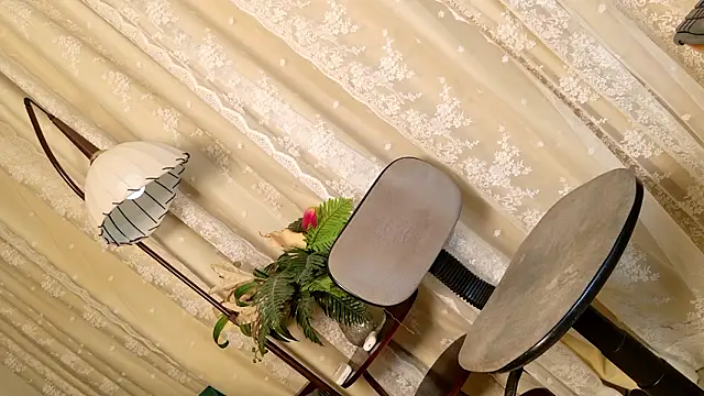 PrettyStranger's Live XXX Chat