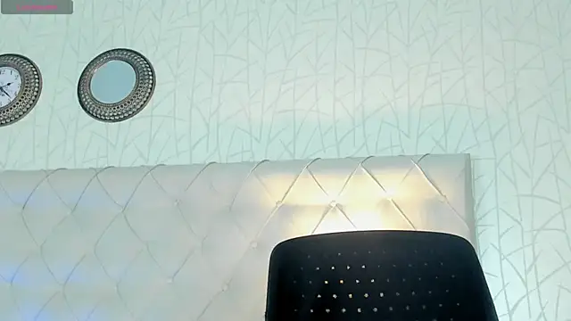 AmberOnassis 即時 XXX 聊天