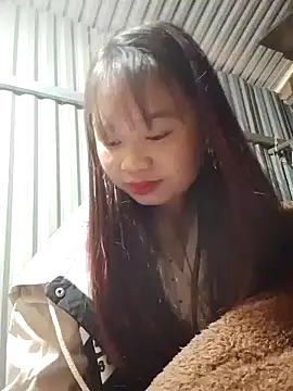 _Bong_02's Live XXX Chat