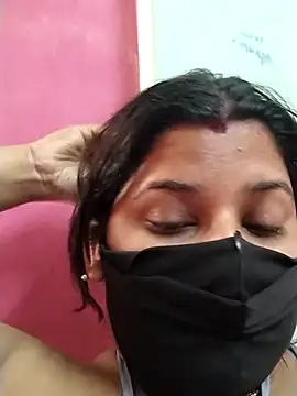 pinkisaha75's Live XXX Chat