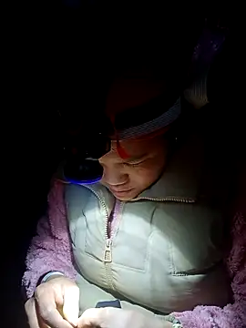 Nelina- 在線直播表演