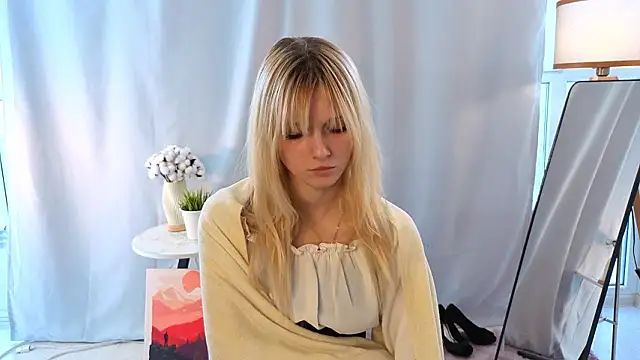 JuanaSumma: онлайн-секс-чат