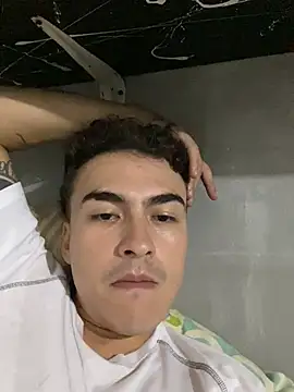 vanilla_Kush Chat XXX in diretta