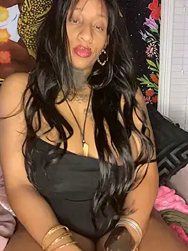 Goddesscherrired's Live XXX Chat