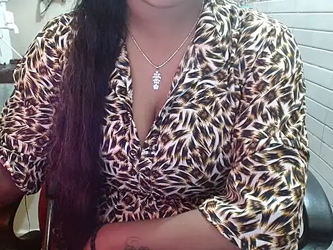 Show de LovingPihu na webcam