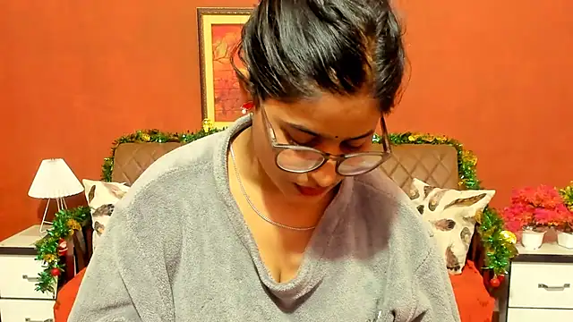 Jasmine_Jaey1's Live XXX Chat