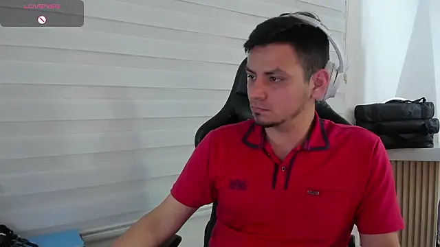 Rick_Adams Live XXX-Chat