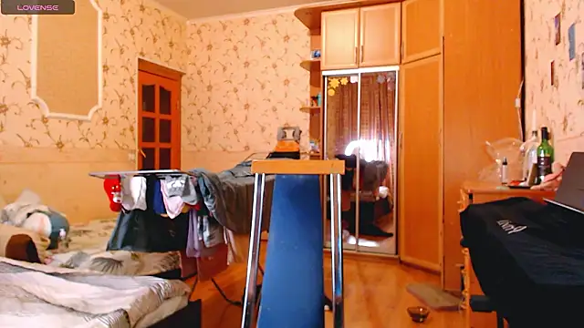 MariaBlue_: онлайн-секс-чат