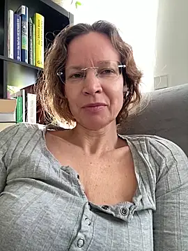 Chat +18 de AnnikaRose ao vivo