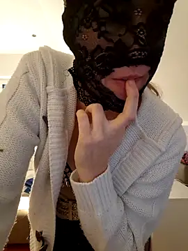 NaughtyCatgirl's Live XXX Chat