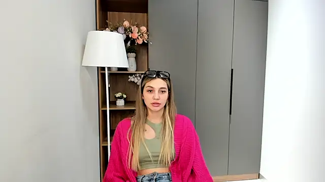 VernonGarcias' Live XXX Chat