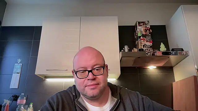 theitalianbear's Webcam Show