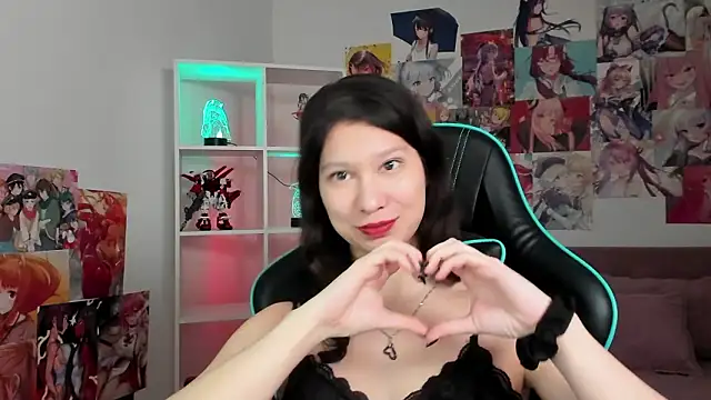 SaraDenars' Live XXX Chat