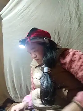 Nelina- 在線直播表演