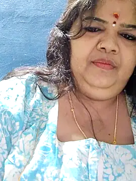 tamilthanushri's Live XXX Chat