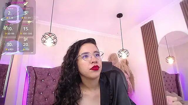 Chat +18 de Amara_Davis ao vivo