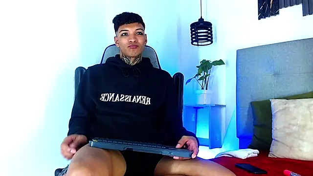 Rick_Wade: онлайн-секс-чат