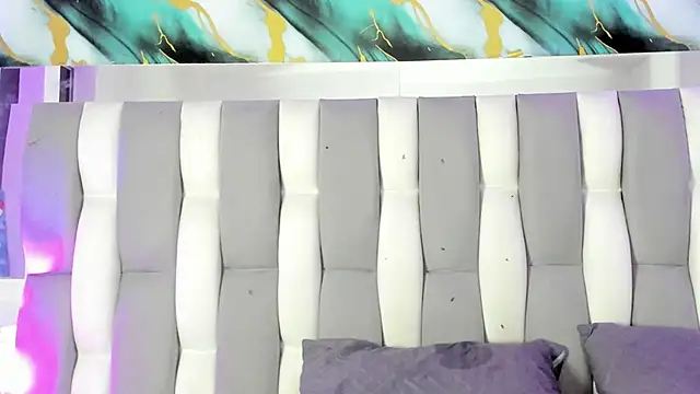 IsaDiiaz Live XXX-Chat