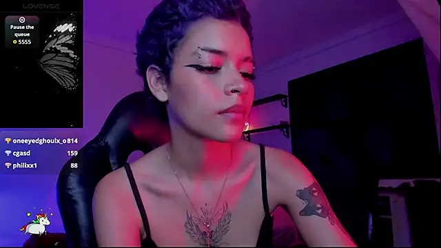 XXX chat uživo modela Anny_Kiitty