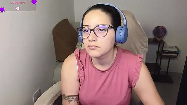 blue__moon_'s Live XXX Chat