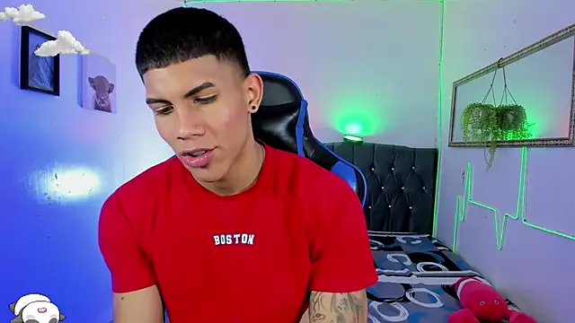 Damian_latinxxx's Live XXX Chat