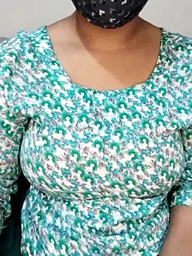 Nilanjona-Ray's Live XXX Chat