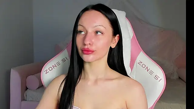 Chat XXX en directo de NaomiBlakes