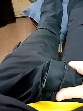 Show modela Atleticomaniaco na web-kameri