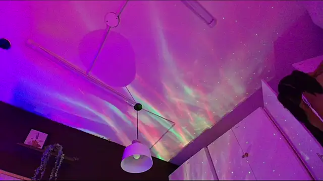 Inndrahot's Live XXX Chat