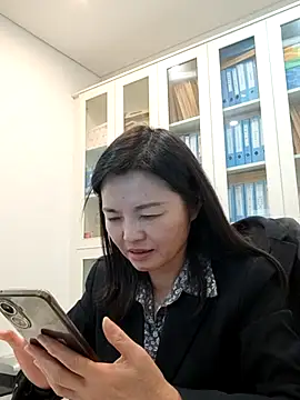 ialnuyoa_h 现场XXX聊天