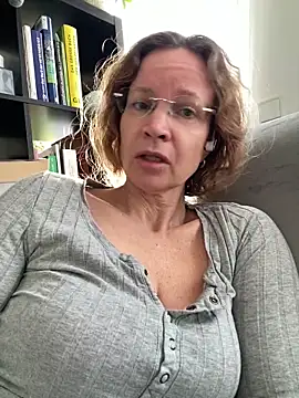 AnnikaRoseのライブXXXチャット