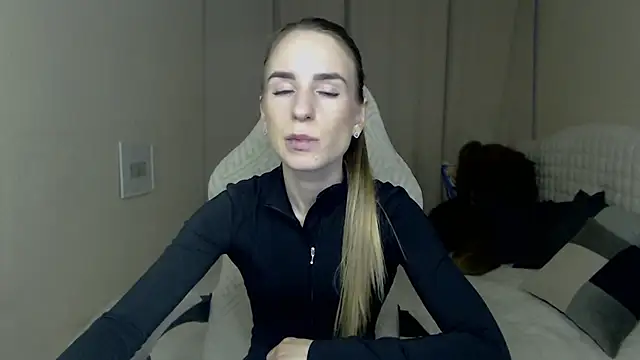 Chat XXX ao vivo de DeboraHorny