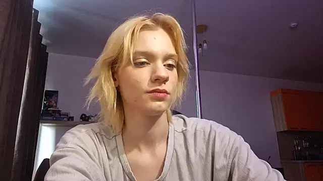 Chat +18 de AuraNevera ao vivo