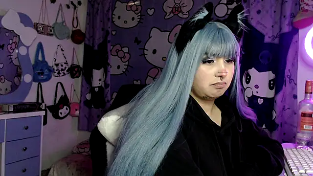 lussyevans24's Live XXX Chat