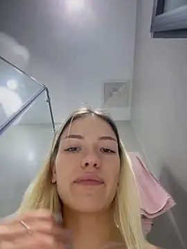 Chat +18 de -Sexy_Barbie- ao vivo