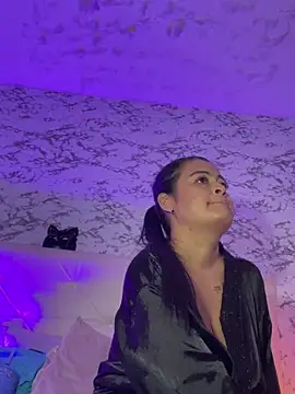 Lili__taylor 即時 XXX 聊天