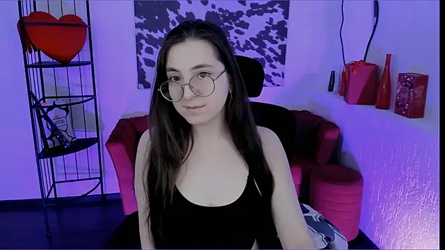 VirtuallVoyant's Live XXX Chat